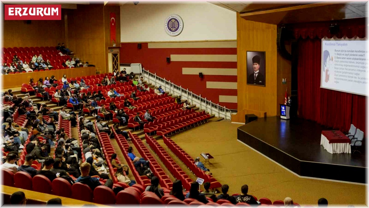 Atatürk Üniversitesi'nde oryantasyon programı devam ediyor