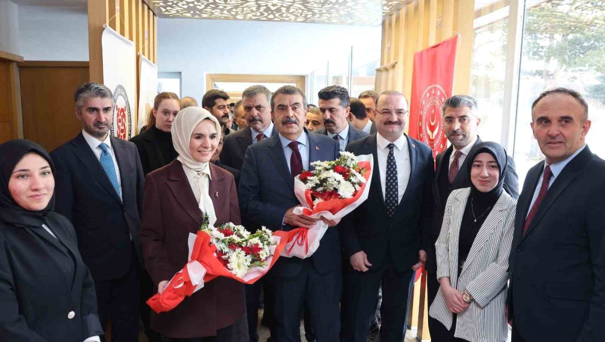 Atatürk Üniversitesi'nden örnek misafirperverlik