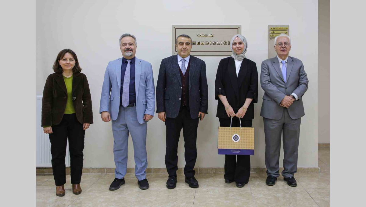 Atatürk Üniversitesi Öğretim Üyesi Prof. Dr. Rabia Meryem Yılmaz, 2025 yılı üstün başarılı genç bilim insanı ödülüne layık görüldü