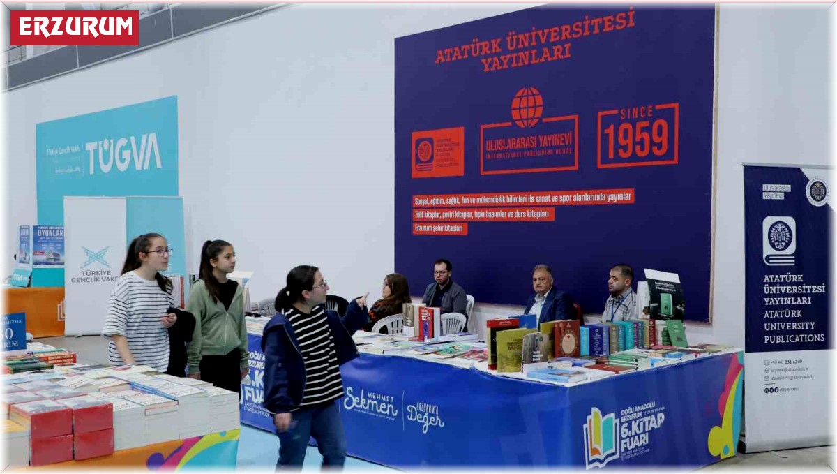 Atatürk Üniversitesi yayınevi, kitap fuarında ziyaretçilerini ağırlıyor