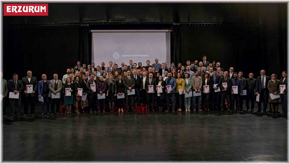 Atatürk Üniversitesinde 2022 fikri mülkiyet başvurusu teşvik ödül töreni düzenlendi