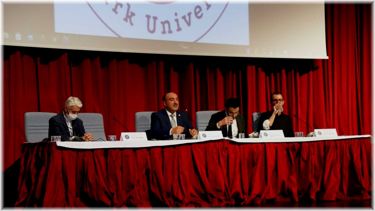 Atatürk Üniversitesinde Ahilik Teşkilatı konuşuldu