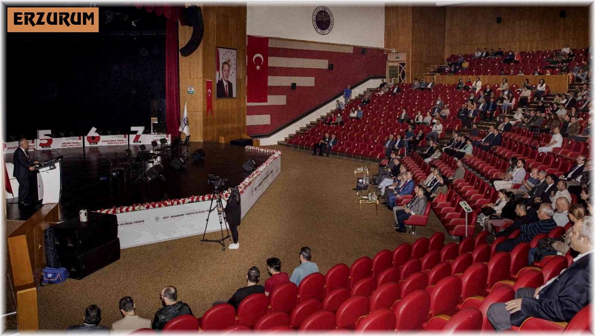 Atatürk Üniversitesinde 'Ar-Ge ve Yenilik Süreçlerinde Yaşanan Dönüşüm' konuşuldu