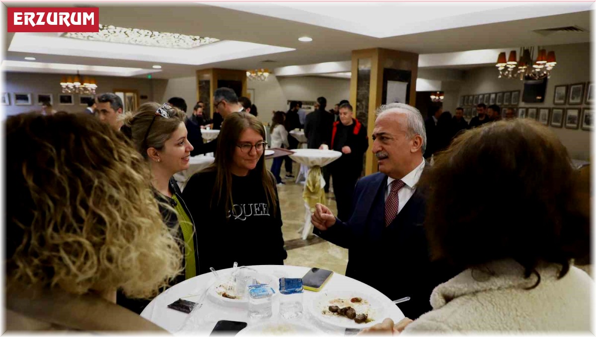 Atatürk Üniversitesinde bayramlaşma töreni düzenlendi