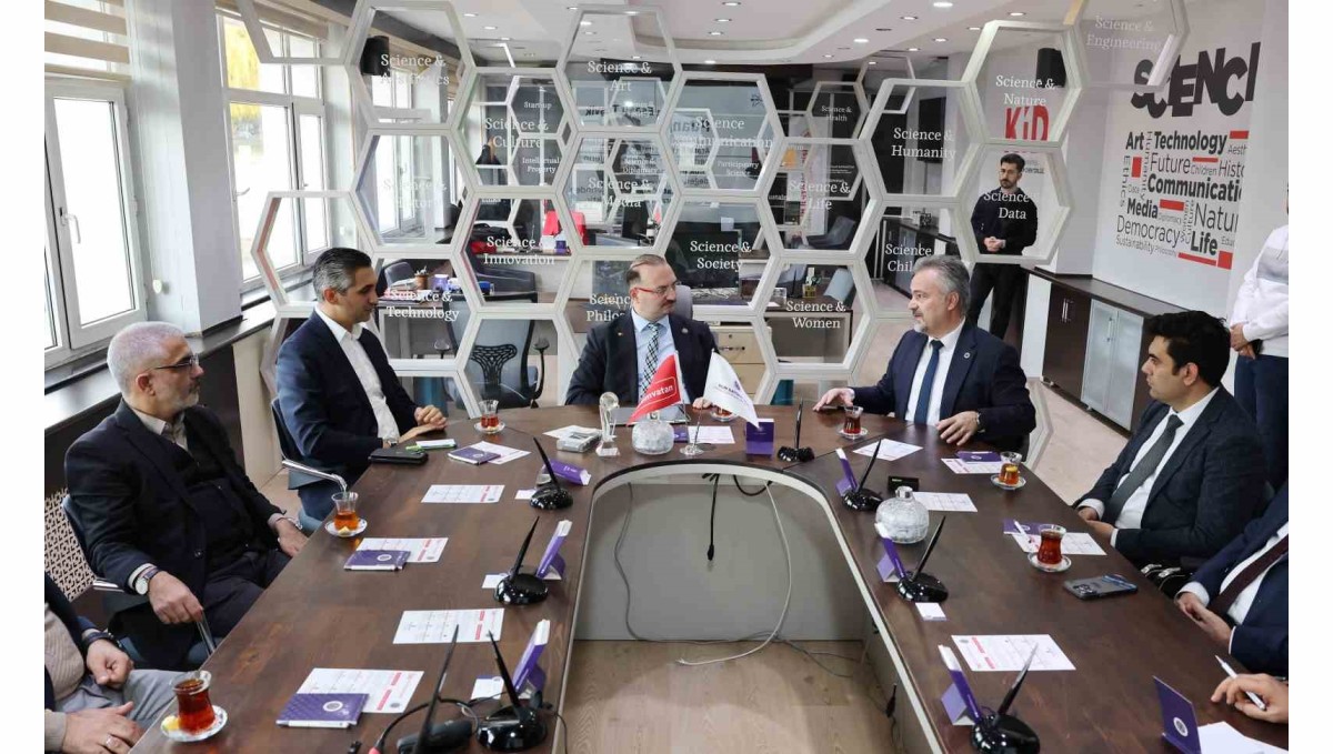 Atatürk Üniversitesinde dijital bilgi üretim seferberliği başladı