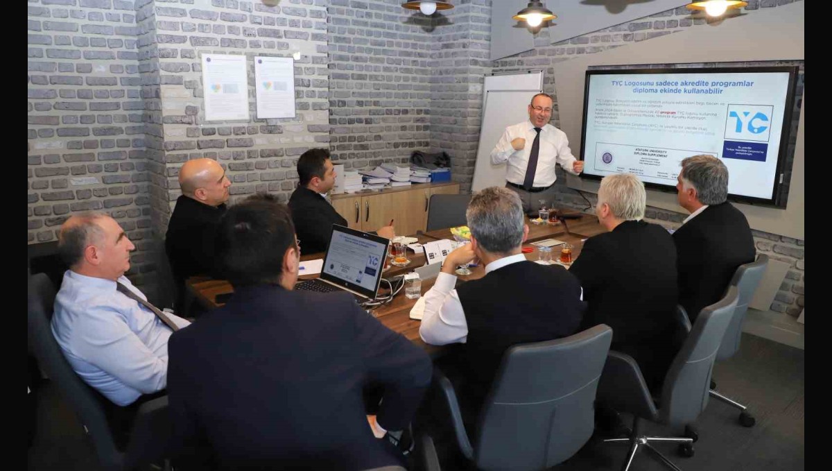 Atatürk Üniversitesinin kalite ve akreditasyon süreçlerini incelediler