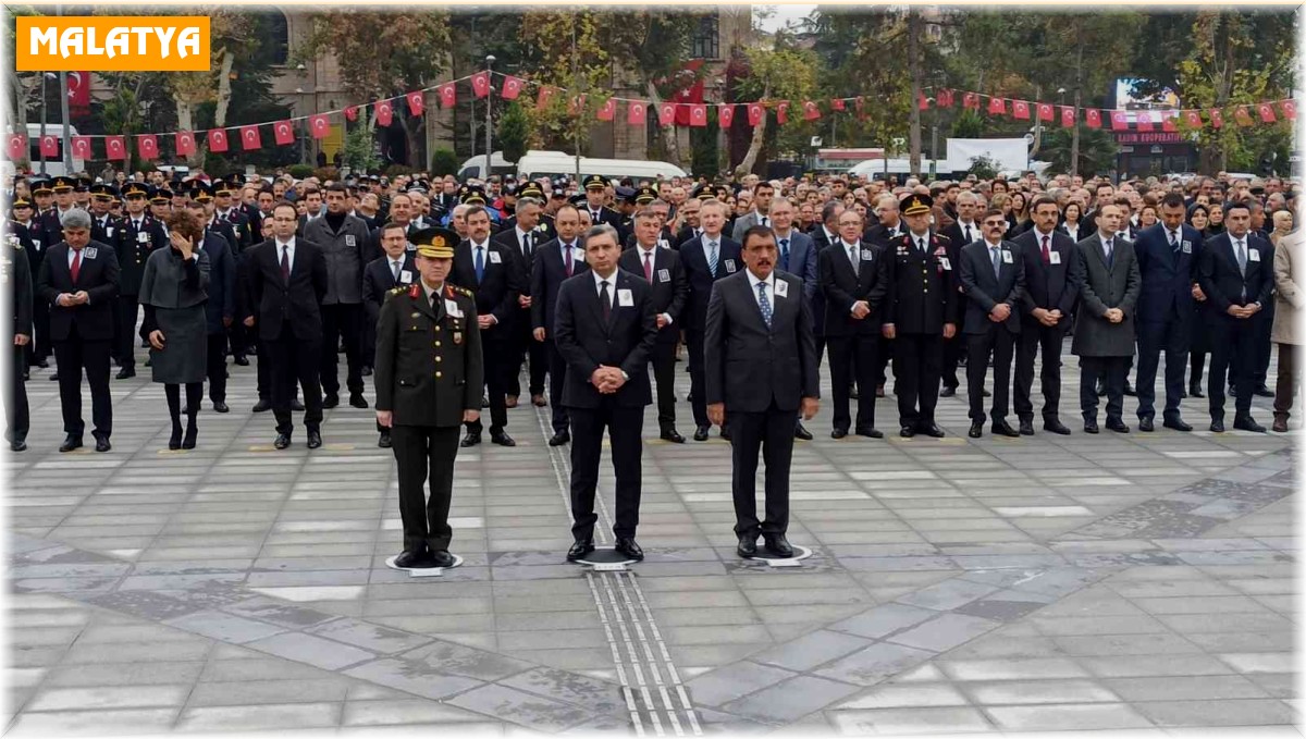 Atatürk vefatının 84. yıl dönümünde Malatya 'da da anıldı