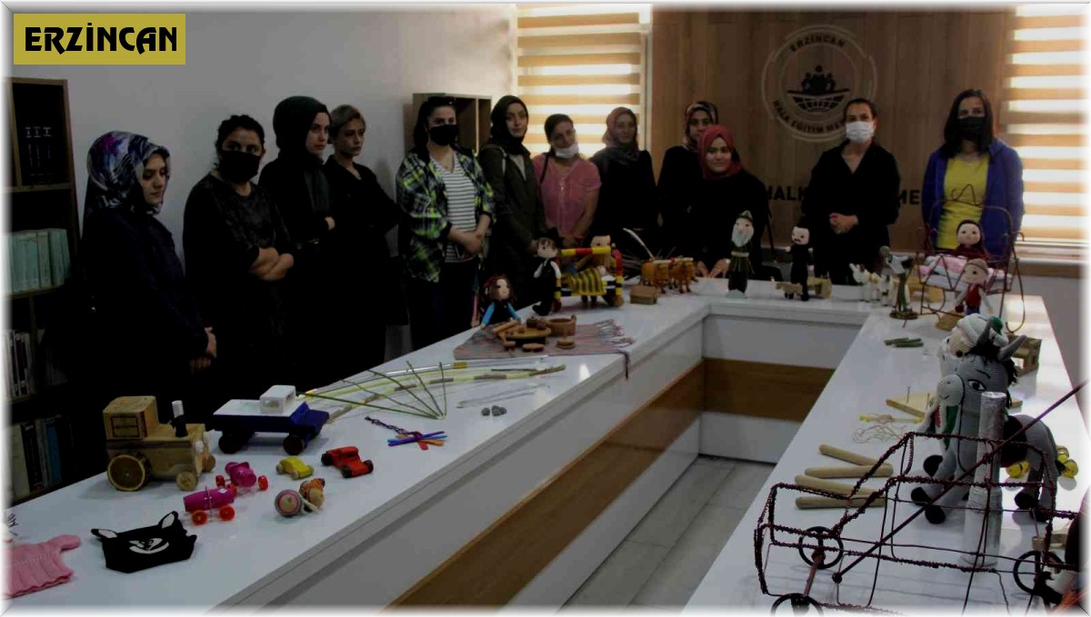 Atık malzemeler çocuklar için oyuncağa dönüştü