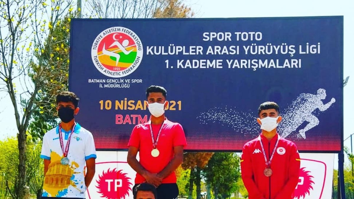 Atlet kuzenler başarıyla döndü