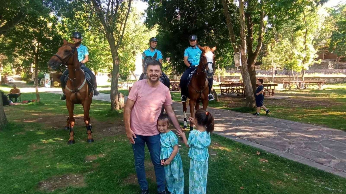 Atlı Jandarma Timi'nin park ve mesire alanlarındaki görevi sona erdi