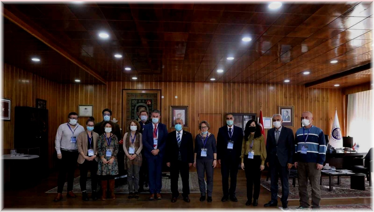 Avrupa veteriner eğitim kurumları birliği heyeti Atatürk Üniversitesi'nde