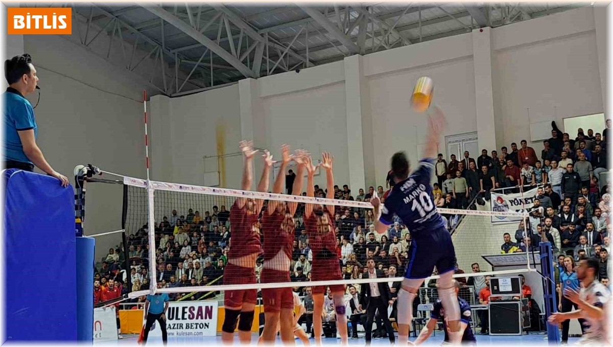 AXA Voleybol Efeler Ligi: TÜRŞAD: 0 - Galatasaray: 3