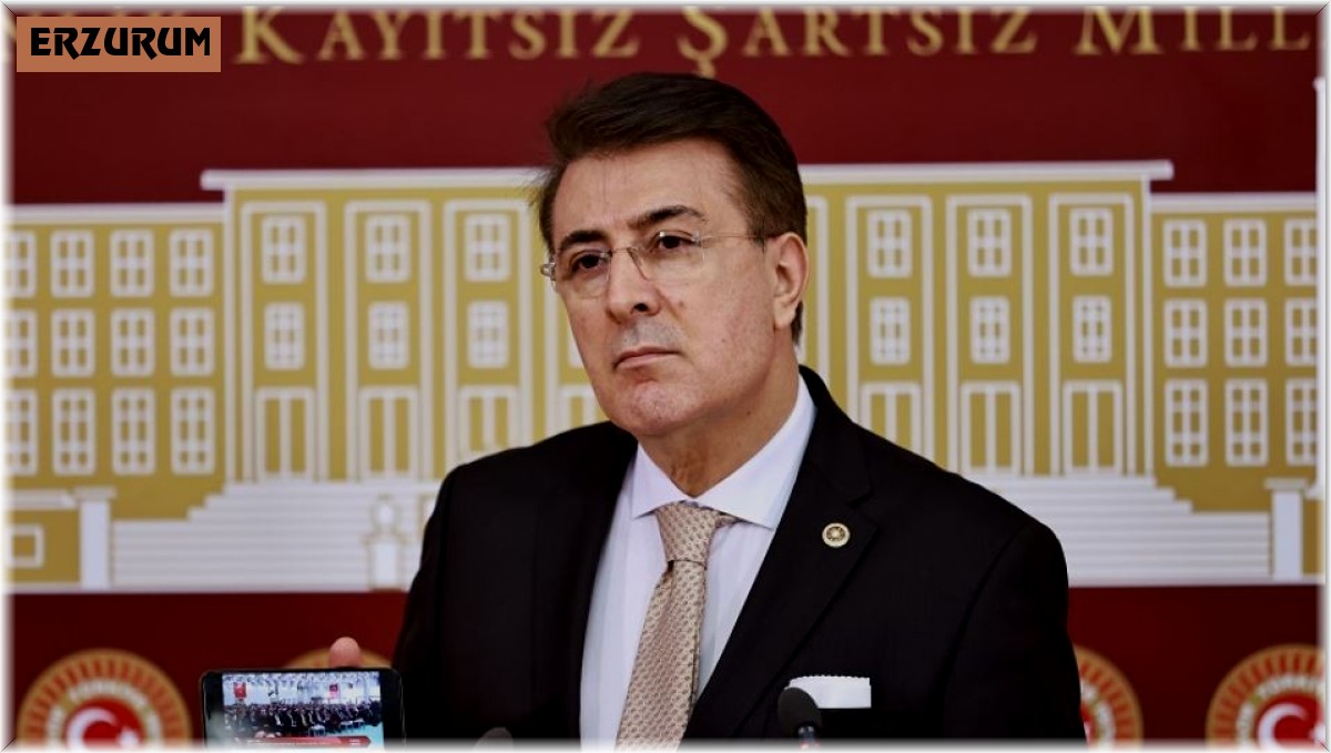 Aydemir Batı'nın ikiyüzlülüğüne vurgu yaptı