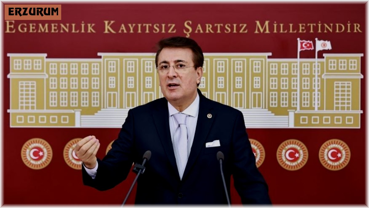 Aydemir'den başörtüsüne müdahaleye tepki