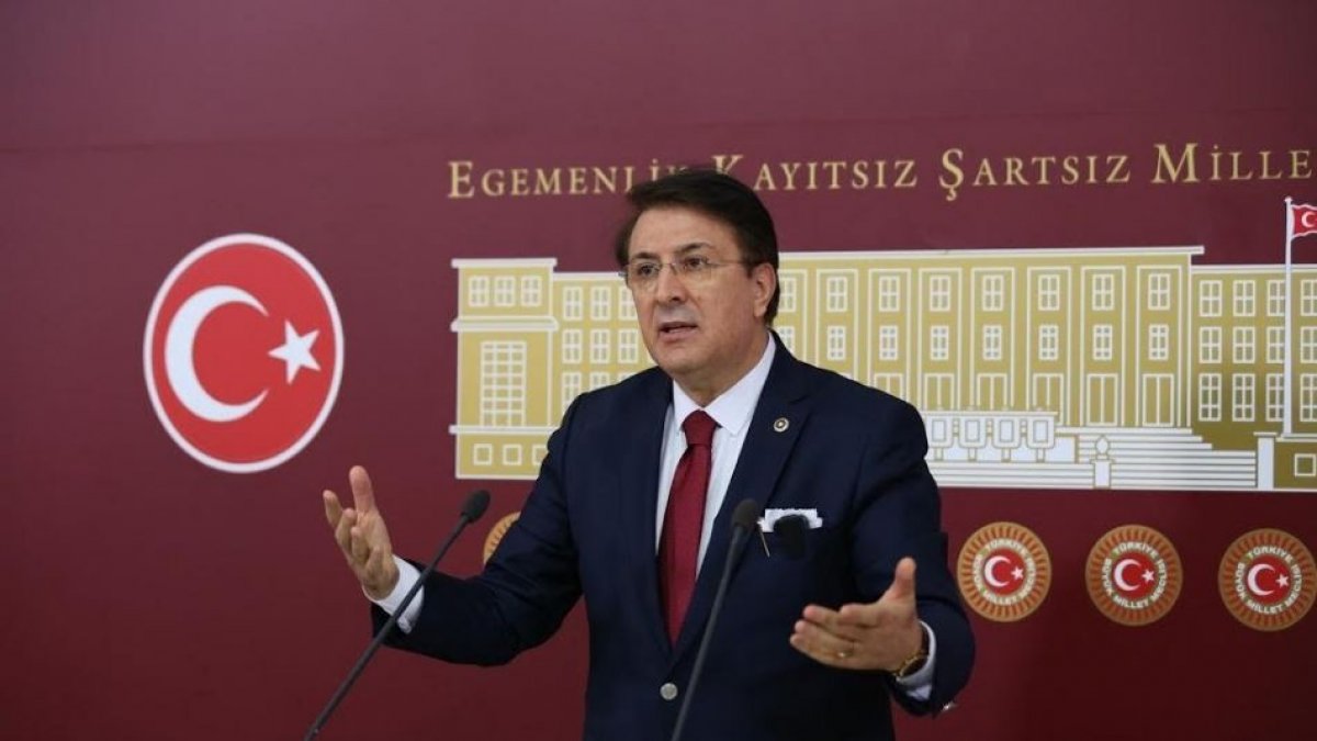 Aydemir'den darp edilen Gazeteci Uslu'ya destek: '