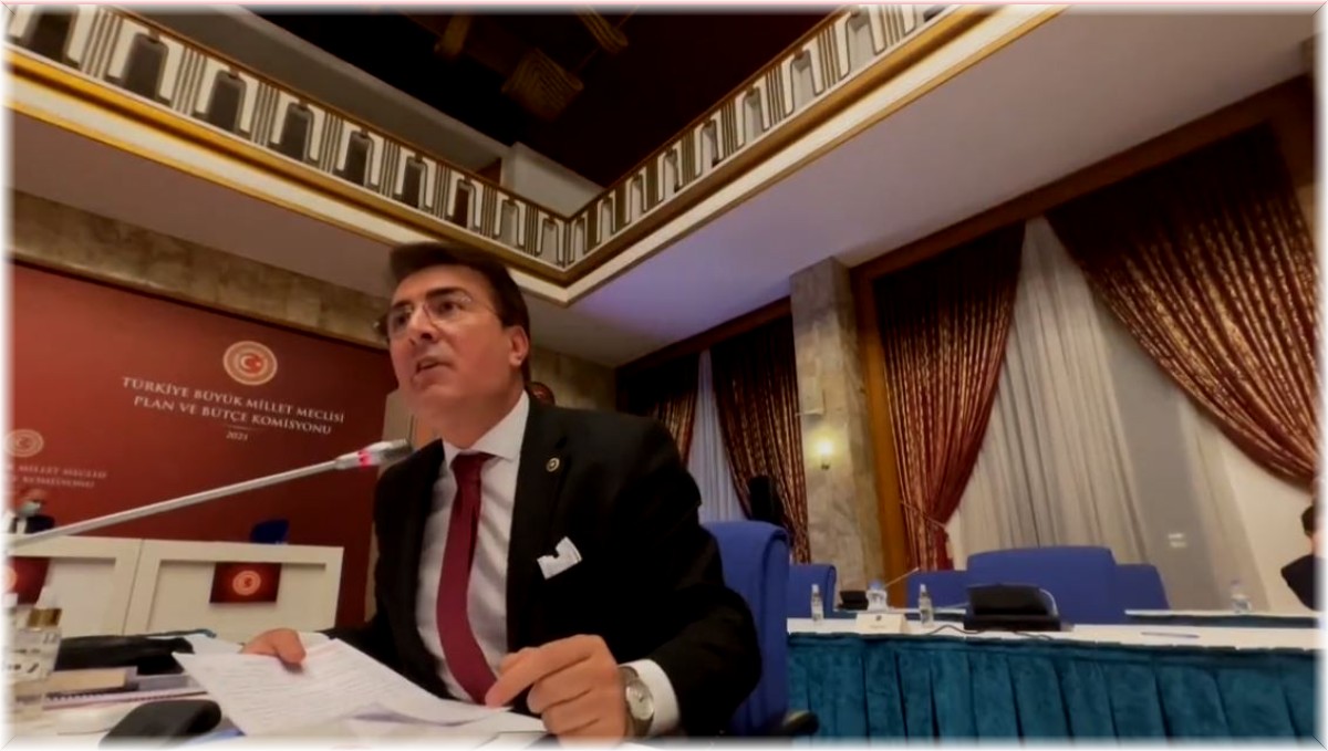 Aydemir'den Erzurum Milletvekillerine vefa