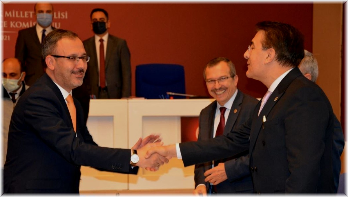 Aydemir Gençlik ve Spor'da AK Yaklaşımı paylaştı