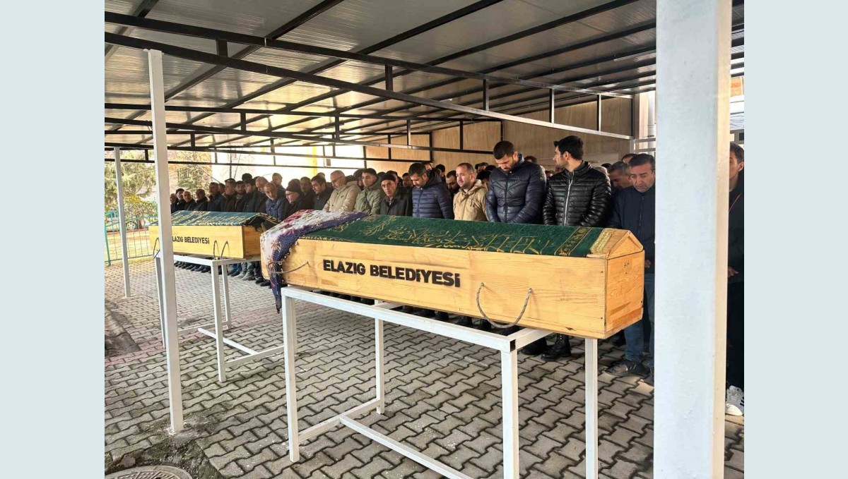 Aynı gün aynı hastalıktan babası ve kayınvalidesini kaybetti