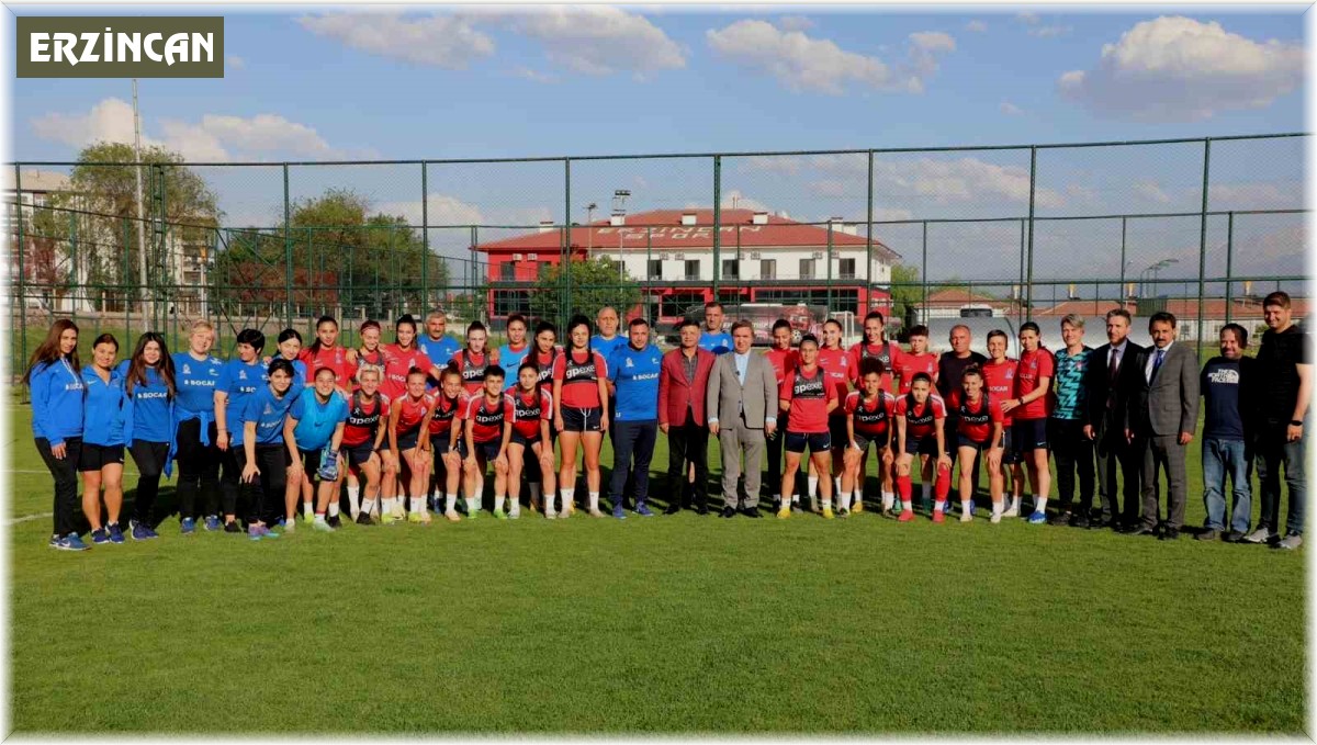 Azerbaycan Milli Takımı Erzincan'da