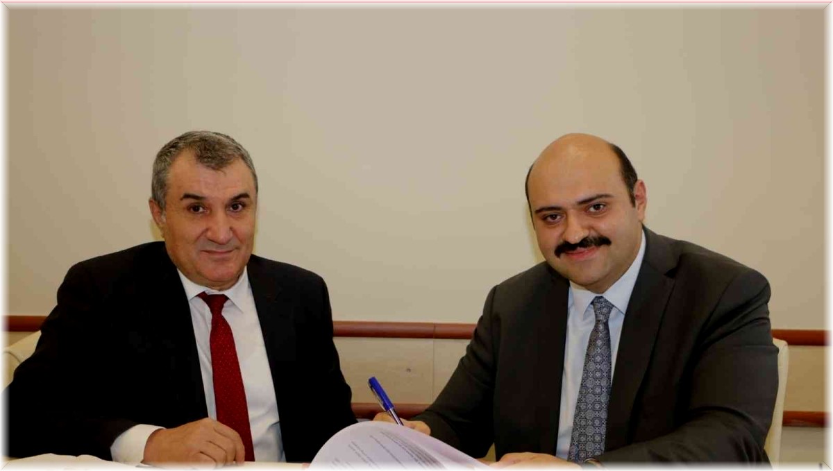 Aziziye Belediyesi'nin kapıları mühendis adayları için açıldı