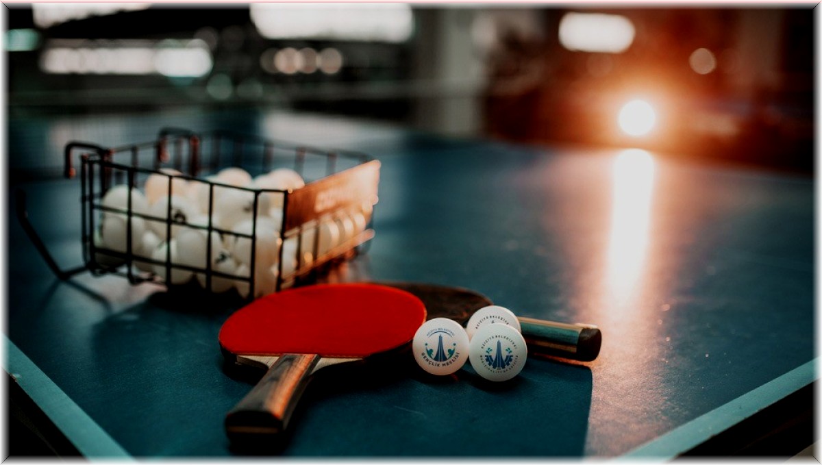 Aziziye'de Masa Tenisi Turnuvası