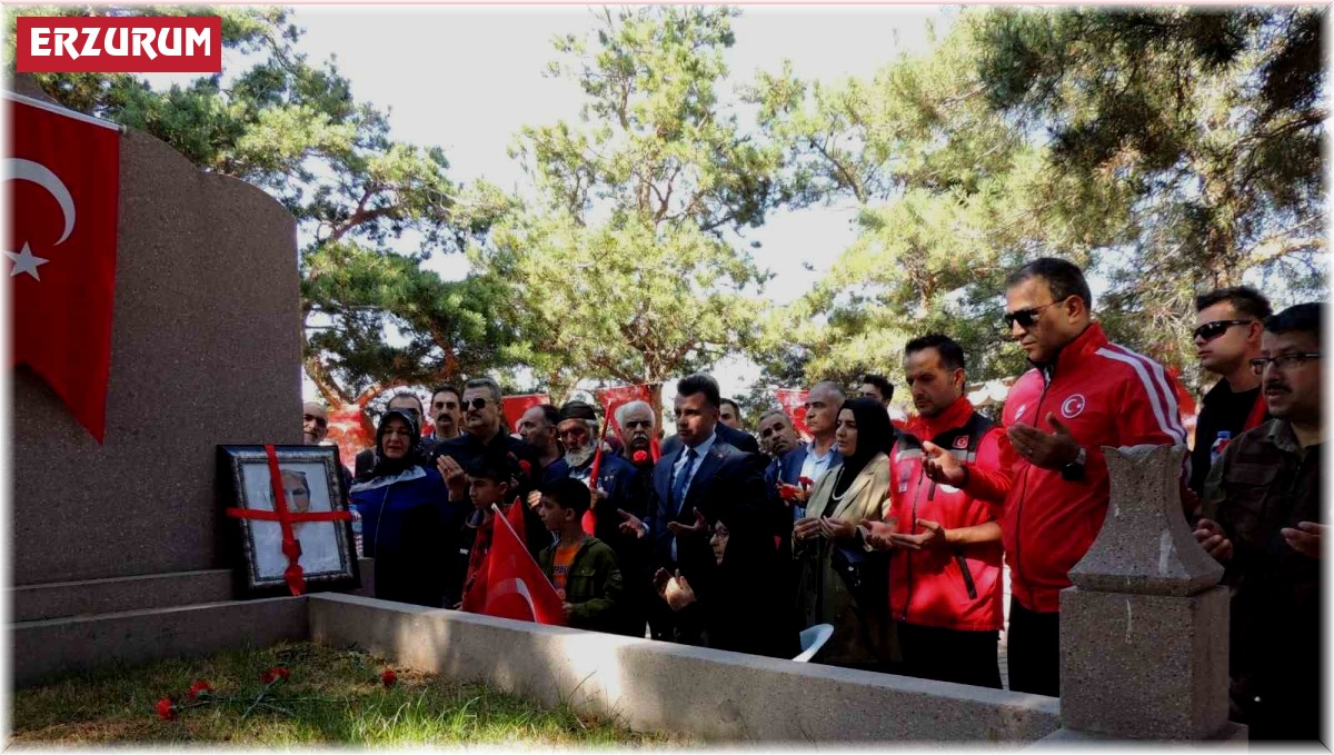 Aziziye Tabyalarında "7'den 70'e Ecdada Saygı Yürüyüşü" düzenlendi