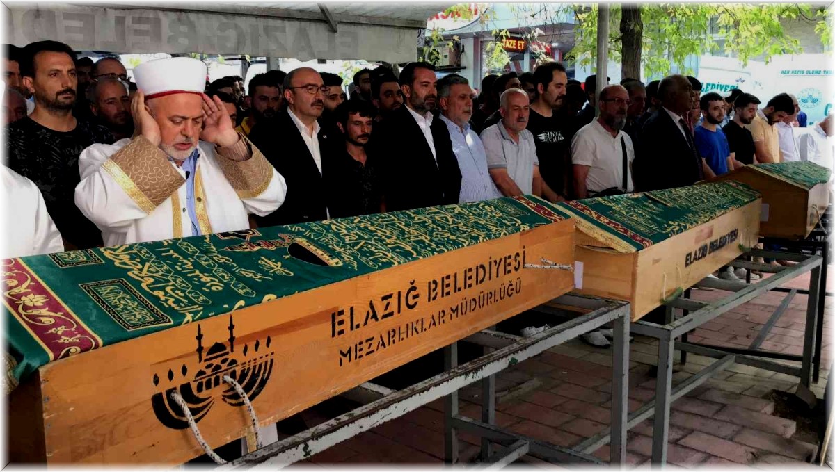 Baba, oğul ve amca son yolculuklarına uğurlandı