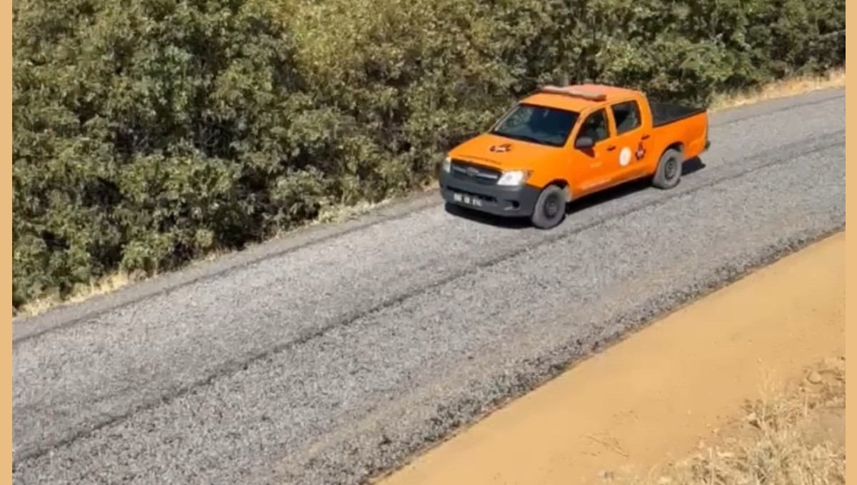 Bağlar köyü yolunda asfalt çalışması