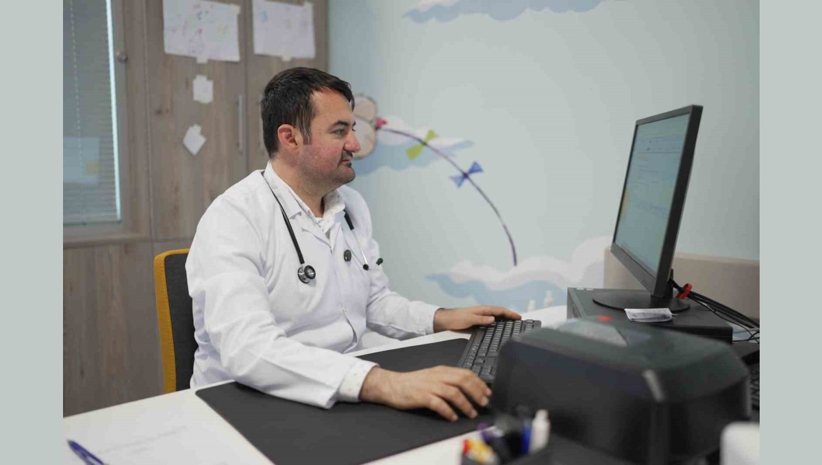 "Baharda alerjik rinit belirtilerini hafife almayın"