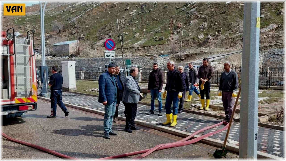 Bahçesaray belediyesinden bahar temizliği