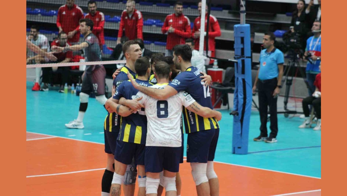 Bakan Bak, Malatya'da Şampiyonlar Kupası maçını izledi