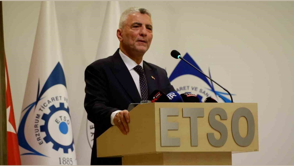 Bakan Bolat: "Yıl sonunda inşallah 1,4 trilyon doları da hep birlikte aşacağız milli gelir olarak"