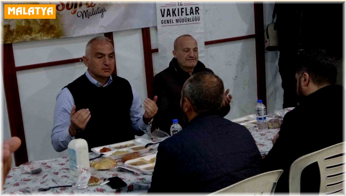 Bakan Ersoy: "Bu afeti el ele vererek birlikte atlatacağız"