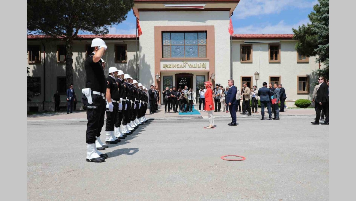 Bakan Göktaş, Erzincan Valiliğini ziyaret etti