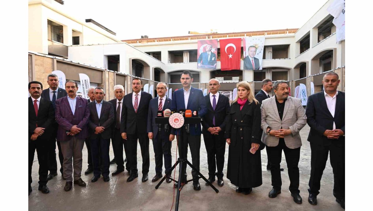 Bakan Kurum: "İstanbul'da 36 bin binada 425 bin bağımsız bölümün hasar tespit çalışmaları tamamlandı"