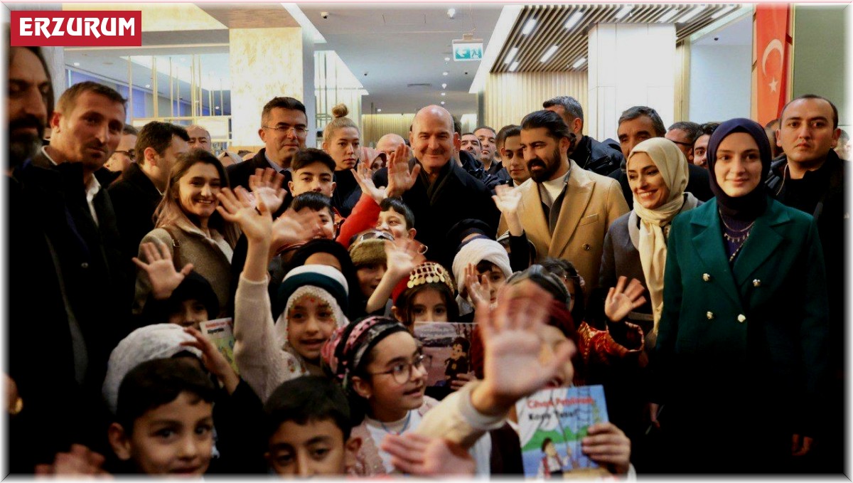 Bakan Soylu'ya çocuklardan sıcak karşılama