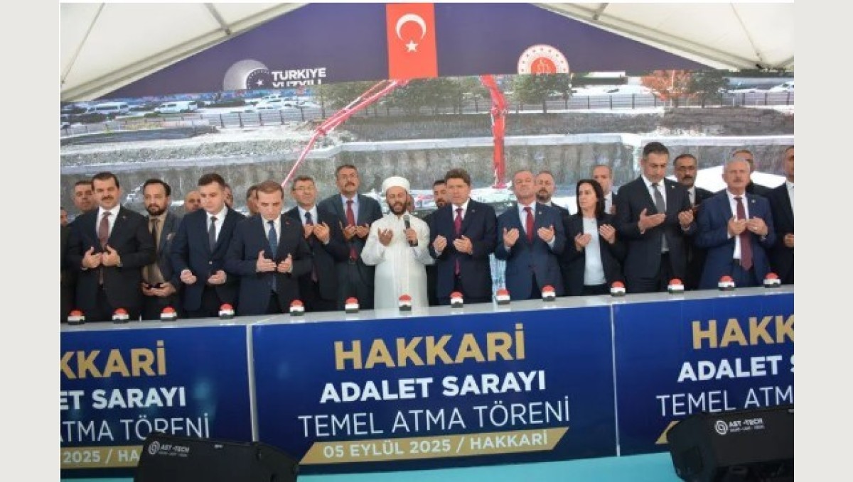 Bakan Tunç: "Türkiye'nin güçlü olmasının yolu birlik ve beraberlikten geçiyor"