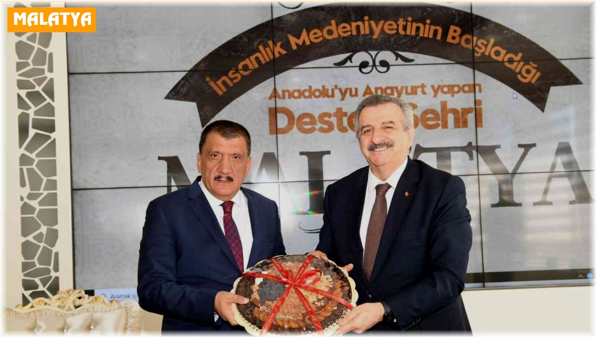 Bakan Yardımcısı Büyükdede, Başkan Gürkan ile bir araya geldi