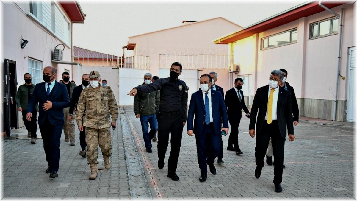 Bakan Yardımcısı Çataklı'nın Van ziyareti