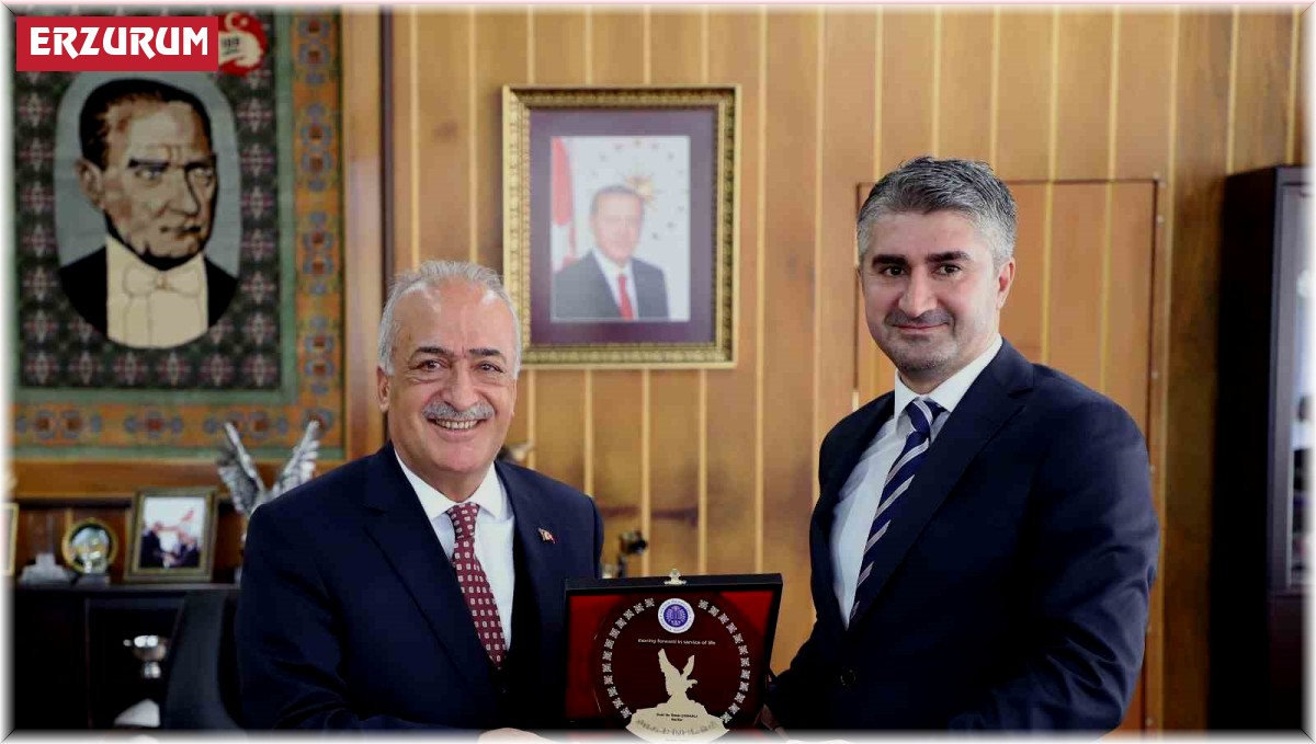 Bakan Yardımcısı Tarıkdaroğlu, Rektör Çomaklı'ya ziyaret