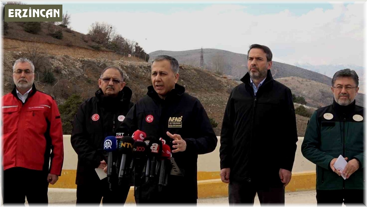 Bakan Yerlikaya, 'Erzincan maden sahasında güvenli çalışma imkanı sağlanıncaya kadar arama faaliyetlerine ara veriyoruz'