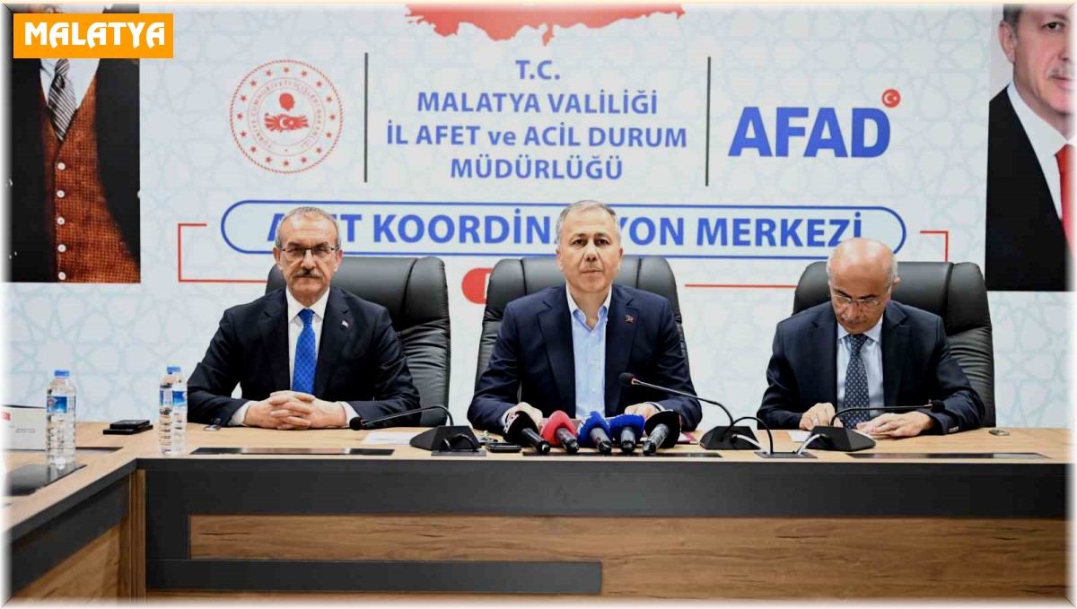 Bakan Yerlikaya: "Toplam 187 kişi depremden etkilendi, 43 vatandaşımız gözetim altında"