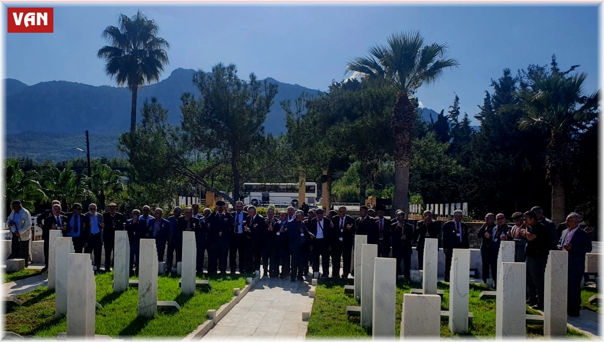 Barış Harekatına katılan Vanlı gaziler 48 yıl sonra Kıbrıs'ta