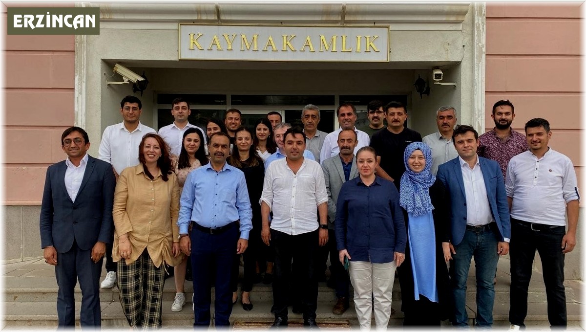 Başarılı çalışmalara imza atan Kaymakam Kaykaç, Refahiye'ye veda etti