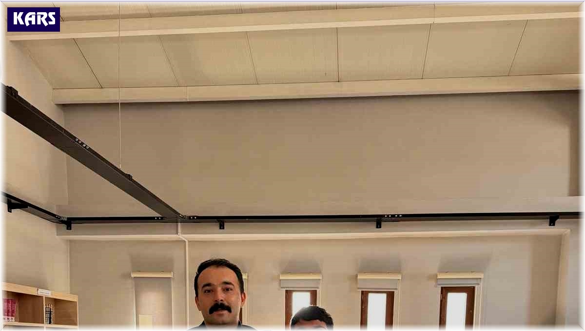 Başarılı öğrencilere ödülleri verildi