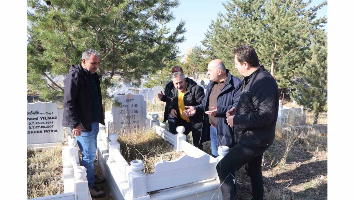 Basın şehidi Sebahattin Yılmaz mezarı başında anıldı