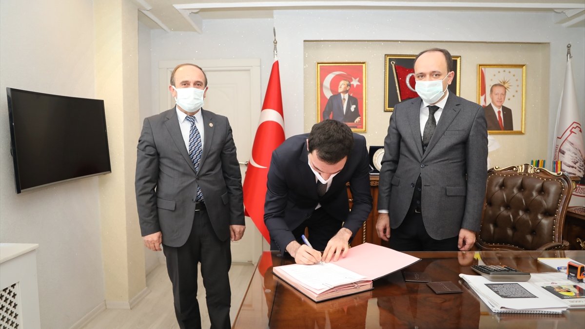 Başkale Belediyesine ait seralarda üretim başlayacak