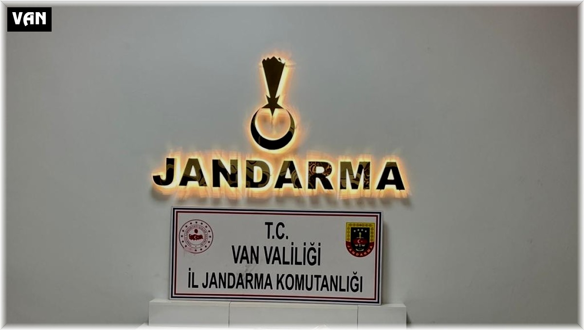 Başkale'de 35 kilo 670 gram baz morfin ele geçirildi