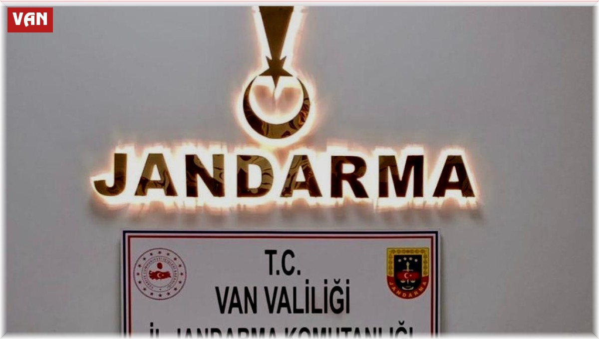 Başkale'de 8 kilo uyuşturucu ele geçirildi