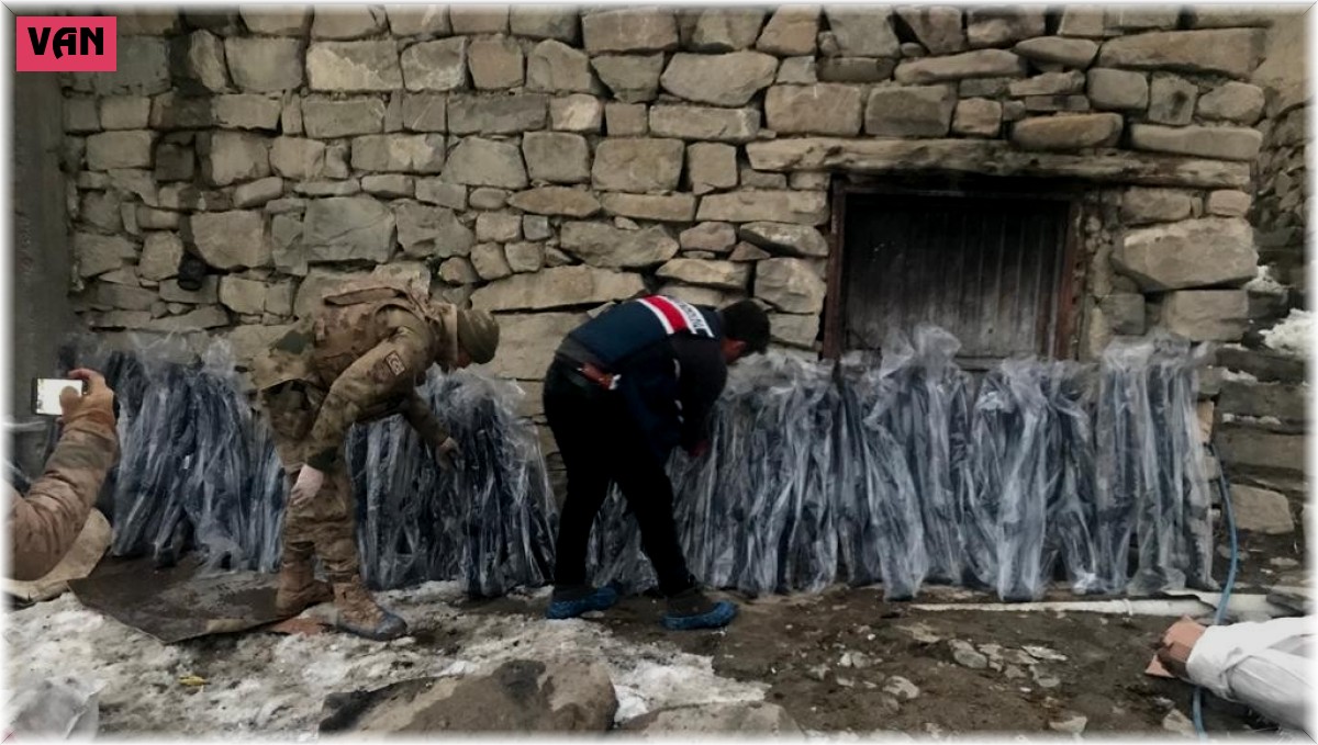 Başkale'de kaçakçılık operasyonu